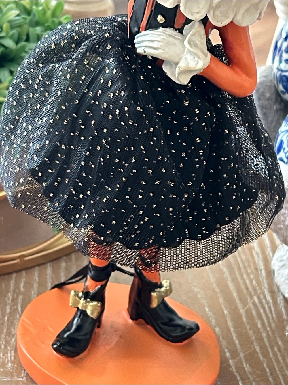 NEW! Vintage Inspired Pumpkin Lady Masked masquerade ball Ballerina Figurine - Picture 4 of 6